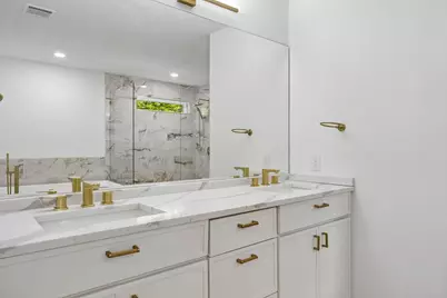 1011 S Waverly Drive, Dallas, TX 75208 - Photo 31