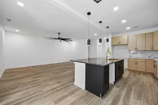 1011 S Waverly Dr, Dallas, TX 75208 - Photo 35