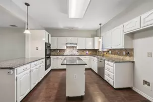 828 Rockefeller Ln, Allen, TX 75002 - Photo 9