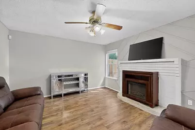 5505 Thackery Drive, Arlington, TX 76018 - Photo 15