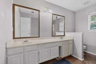 5505 Thackery Dr, Arlington, TX 76018 - Photo 33