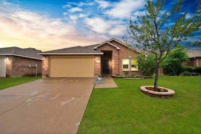 5705 Talons Crest Circle, Fort Worth, TX 76179 - Photo 1