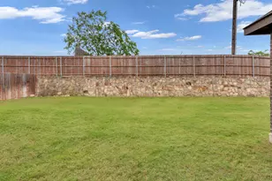 1418 Wagon Wheel Wy, Krum, TX 76249 - Photo 27
