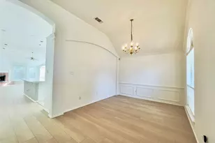 11002 Tree Shadow Ln, Frisco, TX 75035 - Photo 3