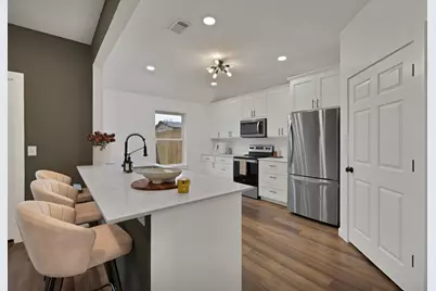 1907 Nomas Street, Dallas, TX 75212 - Photo 5