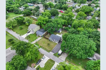 1020 W Ford Street, Denison, TX 75020 - Photo 27