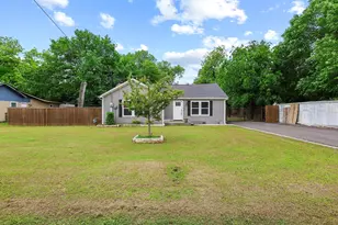1020 W Ford St, Denison, TX 75020 - Photo 1