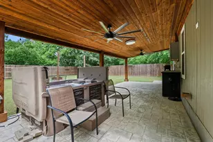 1020 W Ford St, Denison, TX 75020 - Photo 25