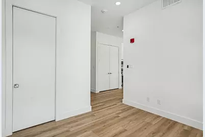 2217 N Fitzhugh Avenue #207, Dallas, TX 75204 - Photo 17