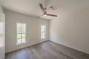 6 Honor Oak Ln, Bedford, TX 76022 - Photo 29