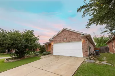 9901 Bend Court, Fort Worth, TX 76177 - Photo 3