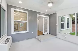 2725 Ryan Pl Dr, Fort Worth, TX 76110 - Photo 29