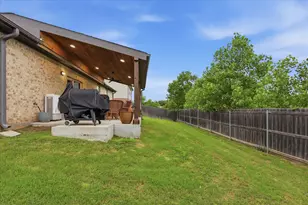 2118 Christine Dr, Granbury, TX 76048 - Photo 35