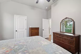 2118 Christine Dr, Granbury, TX 76048 - Photo 25