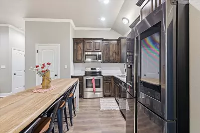 2118 Christine Drive, Granbury, TX 76048 - Photo 11