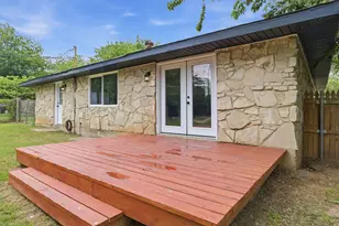 309 Kessler Dr, Granbury, TX 76048 - Photo 15