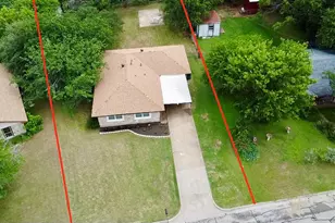 309 Kessler Dr, Granbury, TX 76048 - Photo 3
