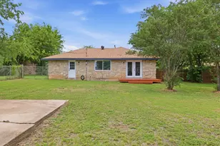 309 Kessler Dr, Granbury, TX 76048 - Photo 13