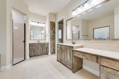 451 Holmes Avenue, Waxahachie, TX 75167 - Photo 23
