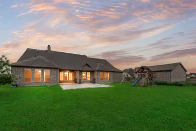 451 Holmes Avenue, Waxahachie, TX 75167 - Photo 29