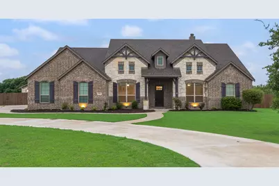 451 Holmes Avenue, Waxahachie, TX 75167 - Photo 5