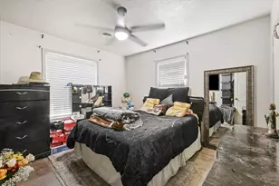 3404 Livingston Ave, Fort Worth, TX 76110 - Photo 19