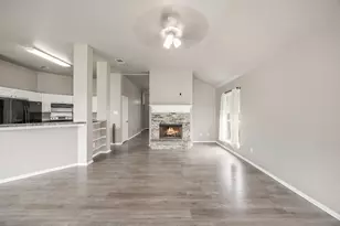 119 Lipan St, Greenville, TX 75402 - Photo 9