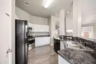 119 Lipan St, Greenville, TX 75402 - Photo 15