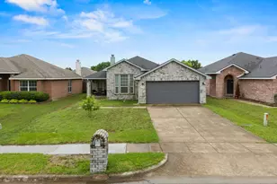 119 Lipan St, Greenville, TX 75402 - Photo 15