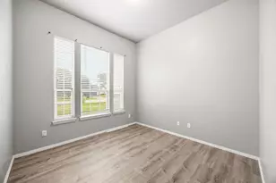 119 Lipan St, Greenville, TX 75402 - Photo 17