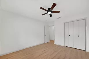 2507 Foxcroft Cir, Denton, TX 76209 - Photo 23