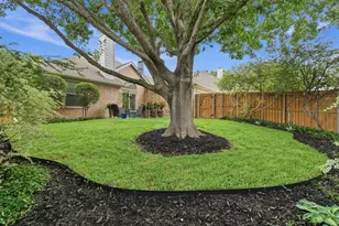 437 Crestview Point Dr, Lewisville, TX 75067 - Photo 29
