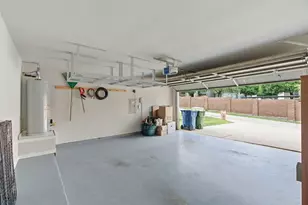 437 Crestview Point Dr, Lewisville, TX 75067 - Photo 27