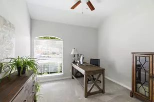 437 Crestview Point Dr, Lewisville, TX 75067 - Photo 23