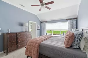 437 Crestview Point Dr, Lewisville, TX 75067 - Photo 17
