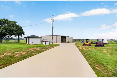 3914 Alamo Road, Bowie, TX 76230 - Photo 19