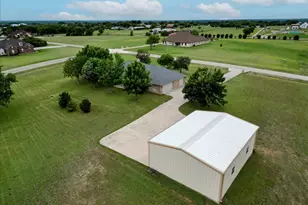 306 N Rolling Plains Dr, Rhome, TX 76078 - Photo 35