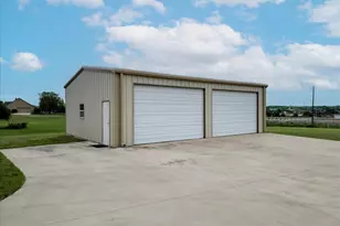 306 N Rolling Plains Dr, Rhome, TX 76078 - Photo 33