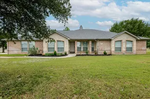 306 N Rolling Plains Dr, Rhome, TX 76078 - Photo 3