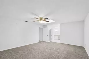 5522 Willow Cir, Fort Worth, TX 76112 - Photo 11