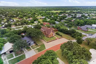 514 S Dixie St, Eastland, TX 76448 - Photo 39