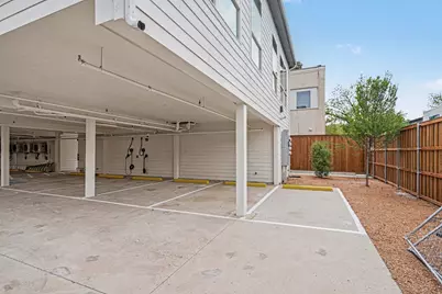 2217 N Fitzhugh Avenue #205, Dallas, TX 75204 - Photo 35