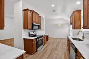 4520 Hickory Meadows Ln, Fort Worth, TX 76244 - Photo 5