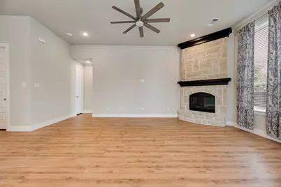 330 Windsor Street, Waxahachie, TX 75165 - Photo 7