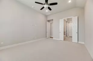 330 Windsor St, Waxahachie, TX 75165 - Photo 17