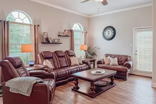 1504 Wade St, Corsicana, TX 75110 - Photo 3