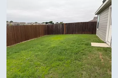 325 Carthage Drive, Princeton, TX 75407 - Photo 13