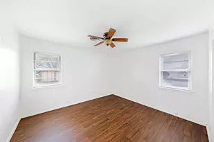 2717 Wesleyan Dr, Irving, TX 75062 - Photo 23