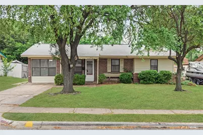 2717 Wesleyan Drive, Irving, TX 75062 - Photo 1