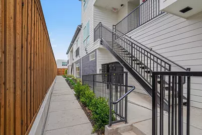2217 N Fitzhugh Avenue #202, Dallas, TX 75204 - Photo 35